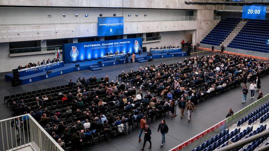 FC Porto: suspensão de dois sócios aprovada em Assembleia Geral