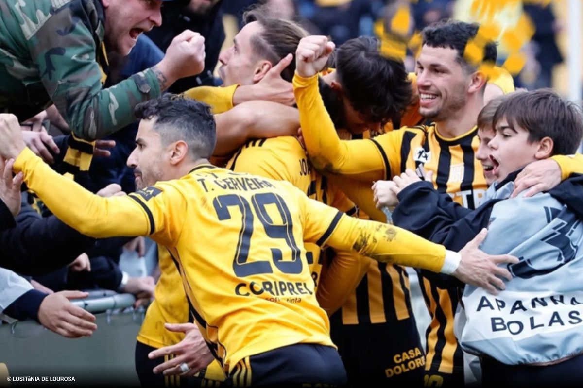 Lusitânia de Lourosa garante subida à Liga 2