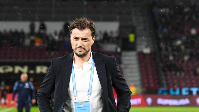 Mário Felgueiras, diretor desportivo português do Universitatea Craiova e ex-guada-redes