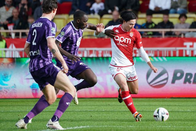Atenção Benfica: Toulouse vence no Mónaco e sai da zona de descida