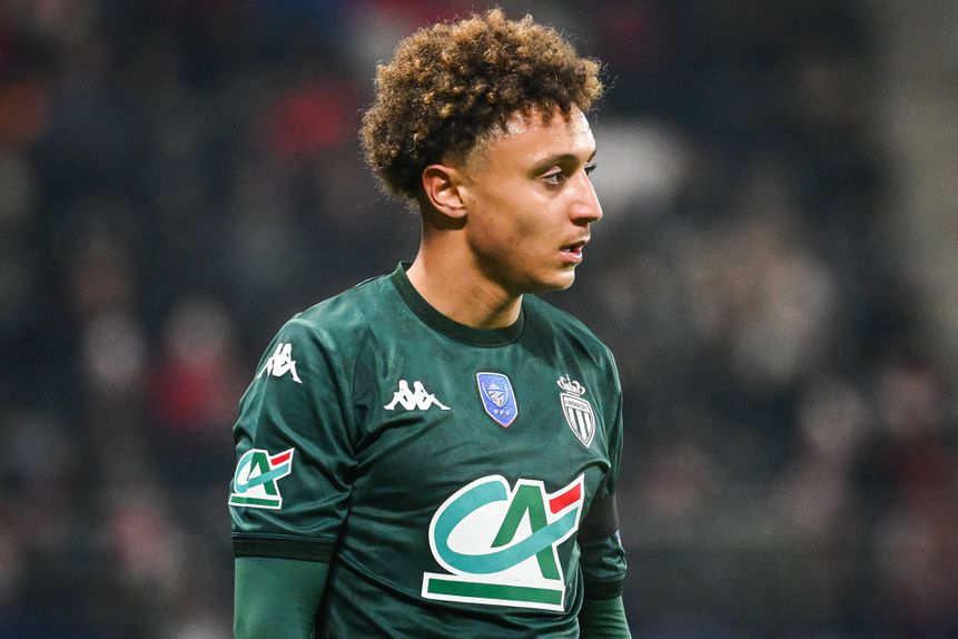 Ben Seghir deu vantagem ao Mónaco na Luz