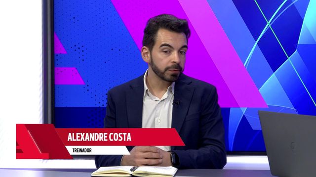 «Bruno Lage é por vezes acusado de a equipa piorar quando mexe, com o Mónaco foi ao contrário»