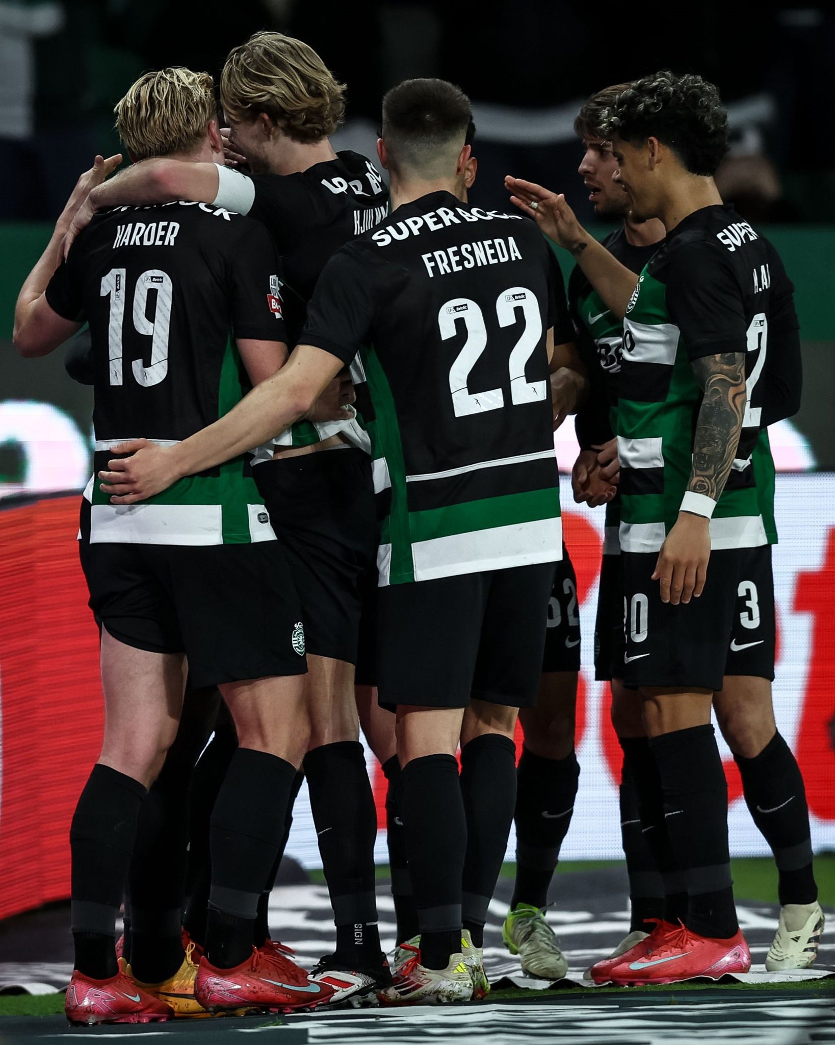 Vem aí uma revolução! Onze provável do Sporting em Dortmund