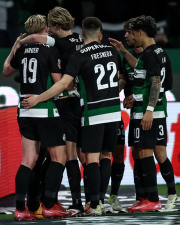 Vem aí uma revolução! Onze provável do Sporting em Dortmund