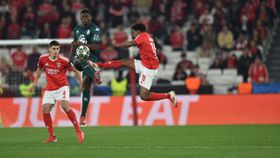 Acabou! O Benfica empata, num final de loucos, e está nos oitavos da Champions!