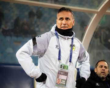 Al Hussein de João Mota cai nos penáltis nos oitavos de final da AFC Champions League Two