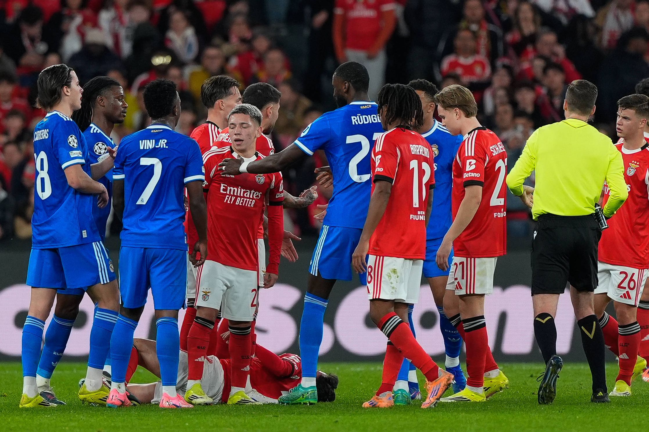 Equipa do Real Madrid e do Benfica