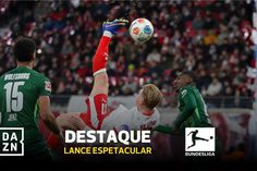 Era digno de Puskás! Pontapé acrobático de Harder quase resultou em golo