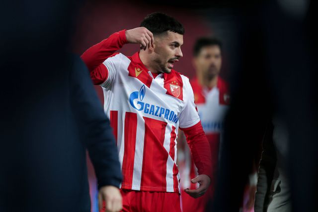 Nemanja Radonjic, do Estrela Vermelha, na Sérvia, e ex-Benfica em 2021/22