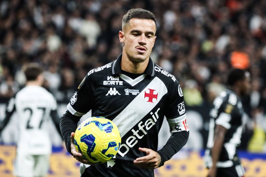 Coutinho regressou ao Vasco em 2024