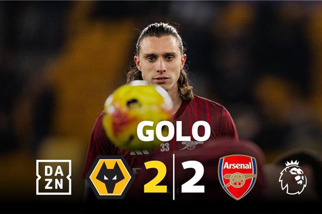 Incrível! Entrou e fez o autogolo que tirou a vitória ao Arsenal na compensação