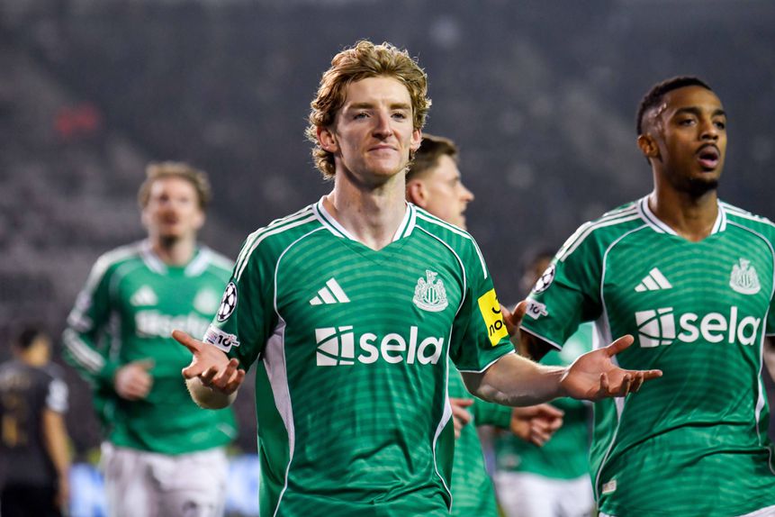 Anthony Gordon brilha na Champions League (IMAGO)