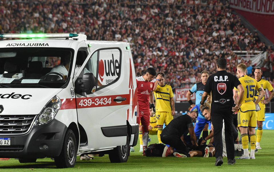 Apurada causa de convulsões de jogador do Estudiantes em campo