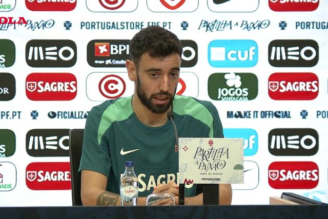 Bruno Fernandes elogia decisão «inteligente» de Roberto Martínez