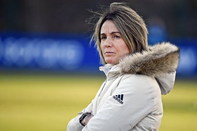 Treinadora do Lyon elogia Benfica: «Não é qualquer equipa que marca 4 ao Barcelona»