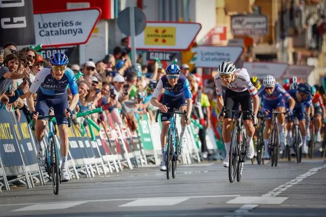 João Almeida já começou a praticar para a Volta a França