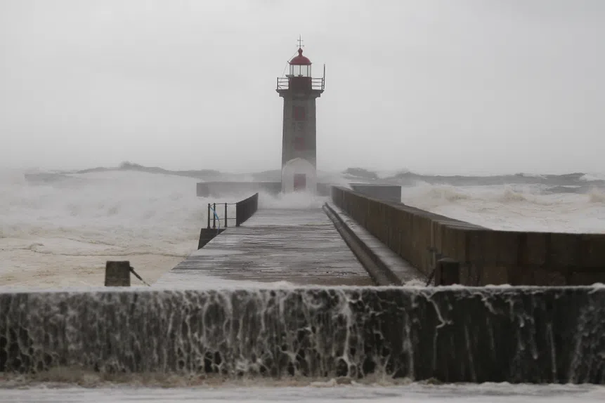 Portugal debaixo d'água! Apocalipse à vista