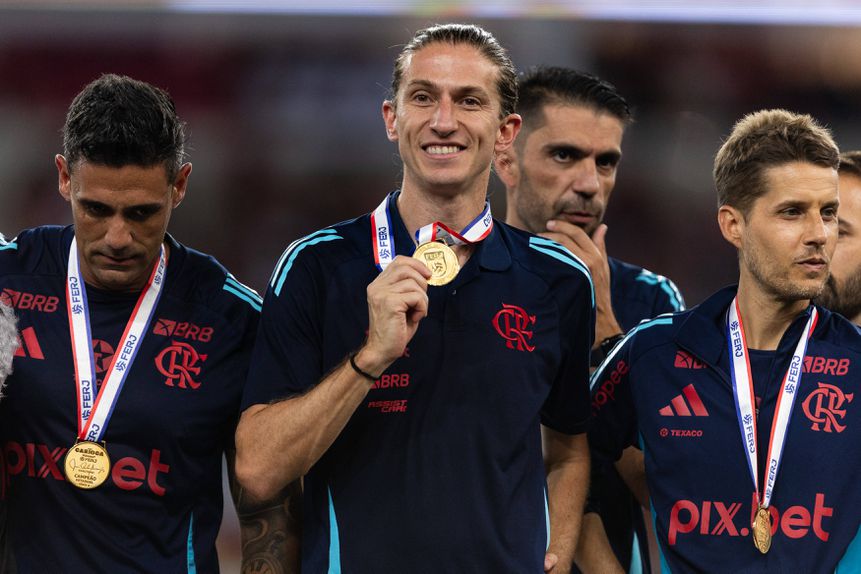 Filipe Luís, treinador do Flamengo