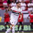 Cédric Soares em ação pelo São Paulo