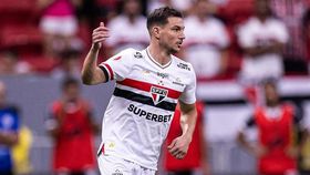 São Paulo quer renovar com ex-Sporting