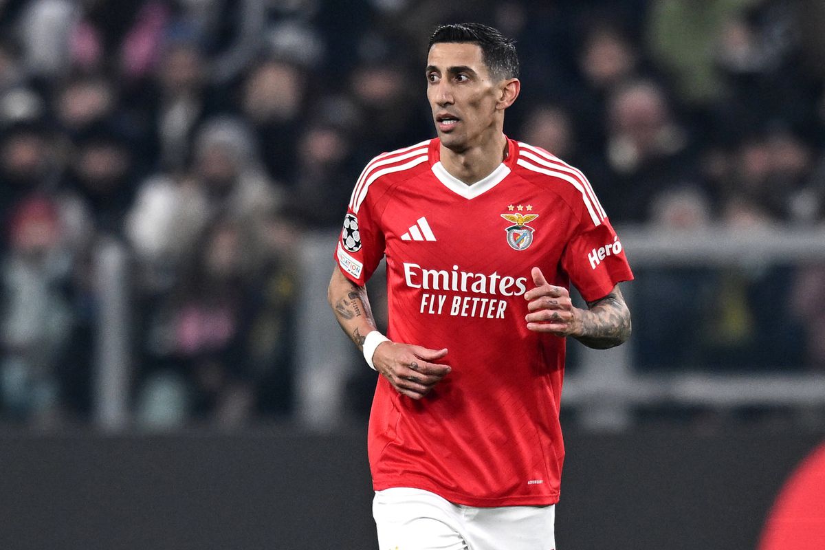 Benfica: Di María para o sprint final