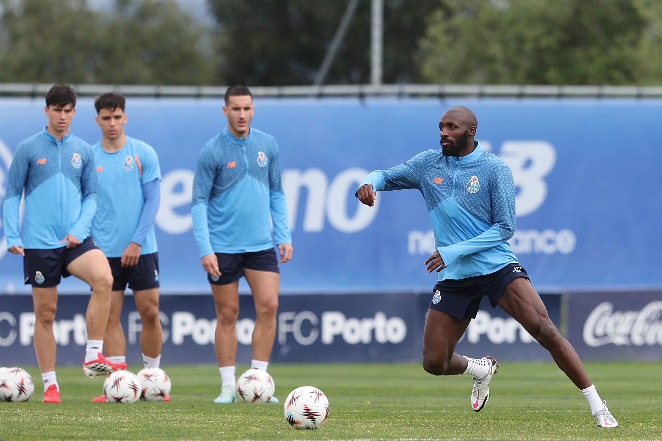 Treino do FC Porto antes da receção ao Estugarda, para a Liga Europa (Kapta+/Catarina Morais)