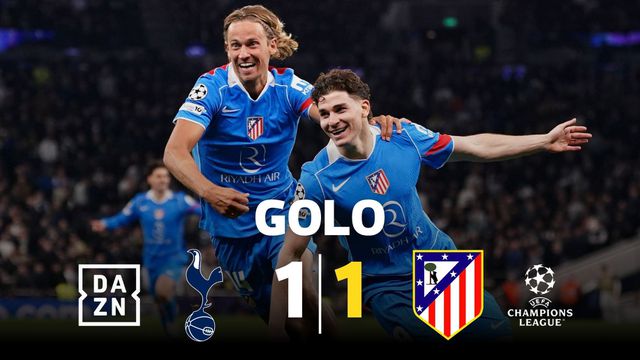 Contra-ataque à Atlético Madrid concluído por Julián Álvarez