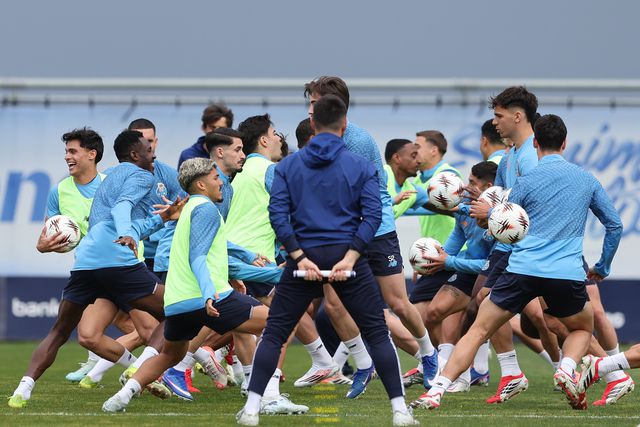 Farioli planeia várias alterações no onze para a receção ao Estugarda - Foto: Catarina Morais/KAPTA+