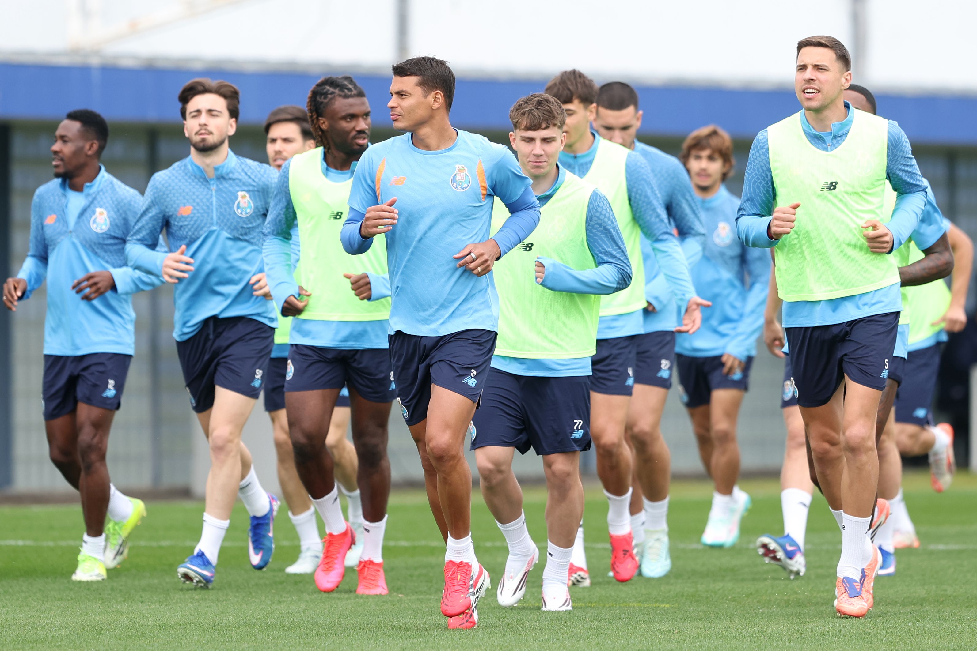 Treino do FC Porto antes da receção ao Estugarda, para a Liga Europa (Kapta+/Catarina Morais)