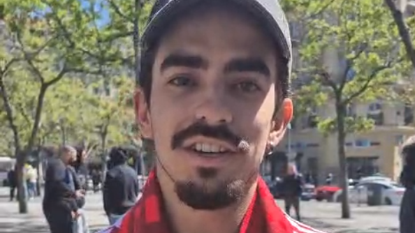 Adepto do Benfica em Marselha