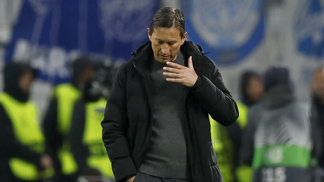 Schmidt fez mal em recolher ao balneário logo no fim do Marselha-Benfica?