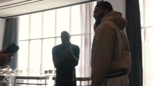 Como LeBron e Anthony Davis souberam que iam aos Olímpicos