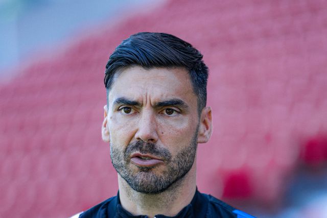 «Não é um bom sinal quanto há uma saída antes de a competição começar»