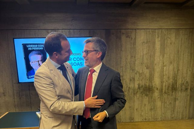 Sporting: Varandas presente no lançamento de livro de Carlos Moedas