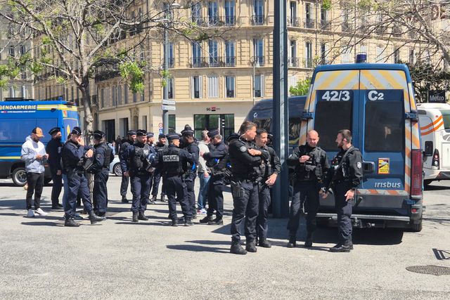 Adeptos do Benfica concentrados em Marselha