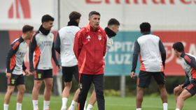 Em Benfica que empata não se mexe