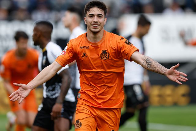 Nacional: Joel Silva reforça o meio-campo