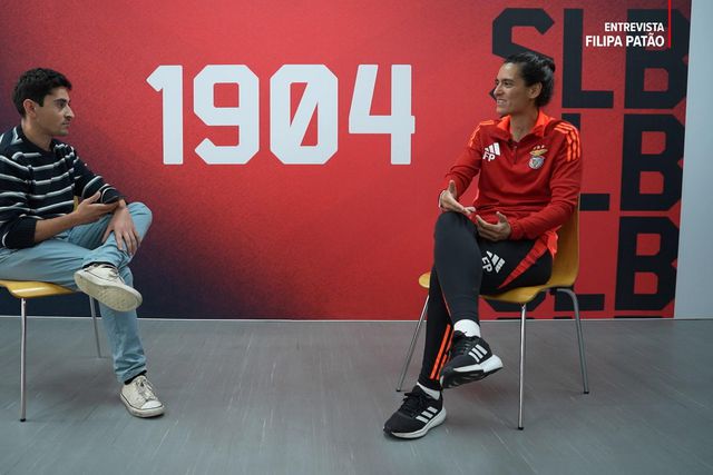 Filipa Patão: «'Cortaram-nos a asas, mas continuámos a voar' não se destina a ninguém em concreto»