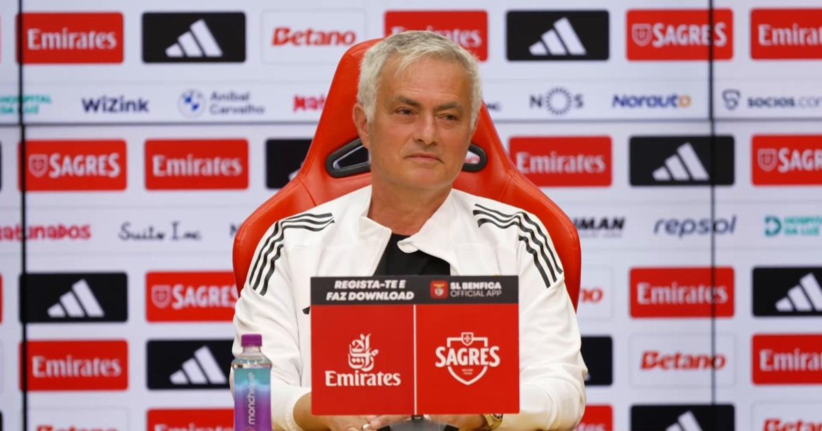 «Não posso dizer que fico, não depende só de mim»