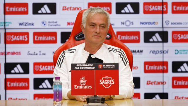 «Não posso dizer que fico, não depende só de mim»