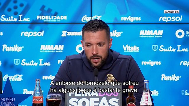 Farioli confirma ausência de Martim Fernandes