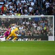 Tottenham deixa escapar vitória aos 90+5' e continua em zona de descida