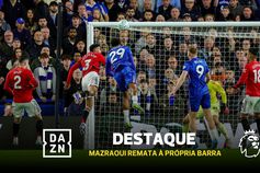 Manchester United salvo pelo ferro pela terceira vez