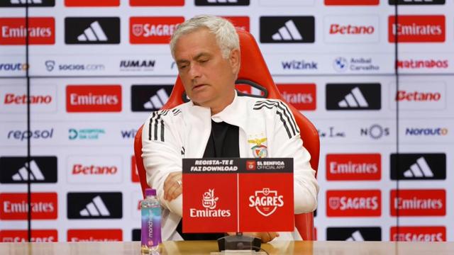 Para Mourinho «dérbi é dérbi» até «no torneio do Algarve no verão»