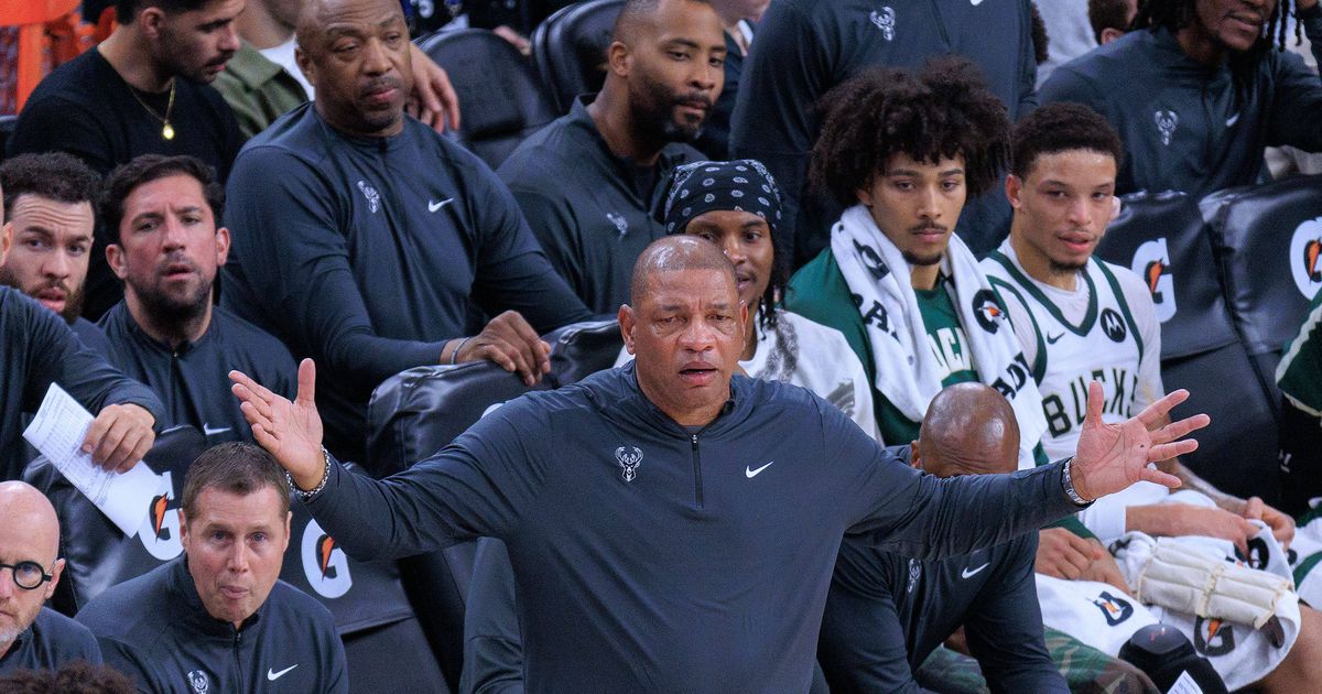 Doc Rivers anuncia retirada após 27 anos de carreira
