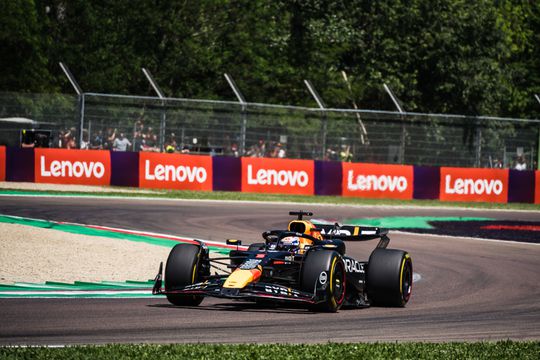 Verstappen resiste à pressão e agarra 'pole' no GP de Emilia-Romagna