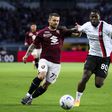Milan perde na visita a Turim