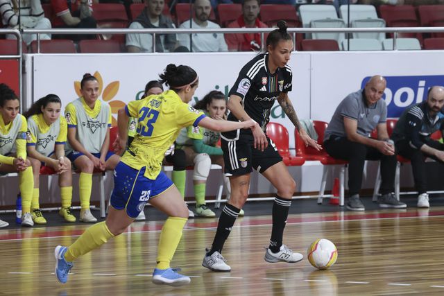 Liga feminina: campeão Benfica ganha vantagem