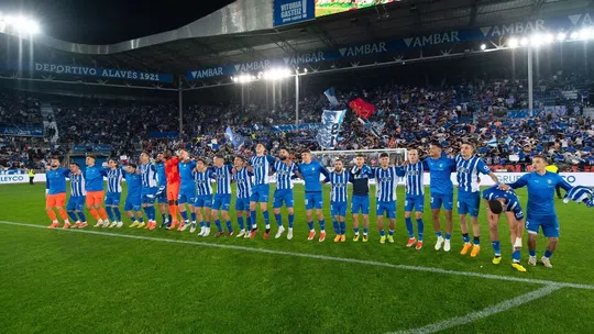 Alavés derrota Getafe e entra no 'top-10' da La Liga