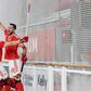 Benfica inicia defesa do título com goleada ao Valongo